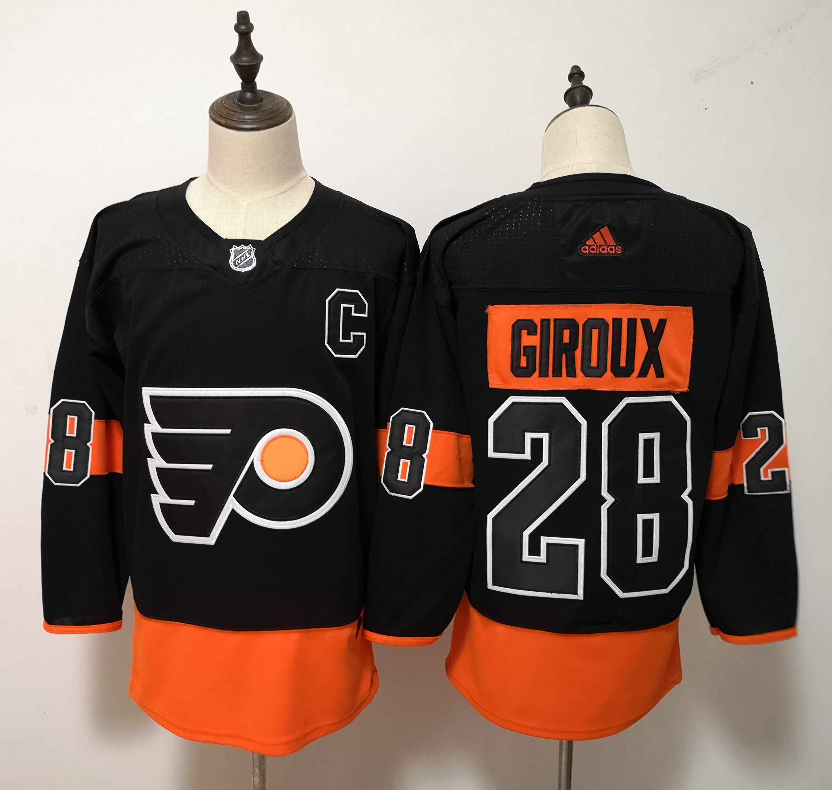 Men Philadelphia Flyers 28 Giroux Black Adidas Alternate Authentic Stitched NHL Jersey